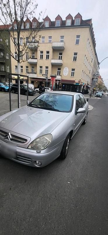 Gebraucht Citroën Xsara 110 PS (80 kW) 2004 Grau Limousine