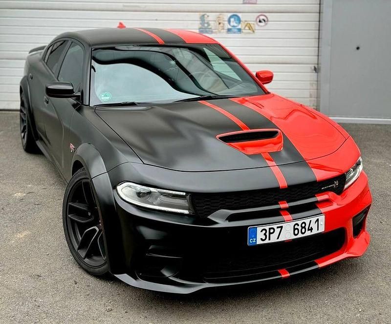 Gebraucht Dodge Charger 492 PS (361 kW) 2020 Orange Limousine