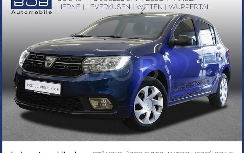 Cosmos blau (blau) Gebraucht 2019 Dacia Sandero Essentiel Kleinwagen | 8.333 € (Fairer Preis) - Bild 1/4