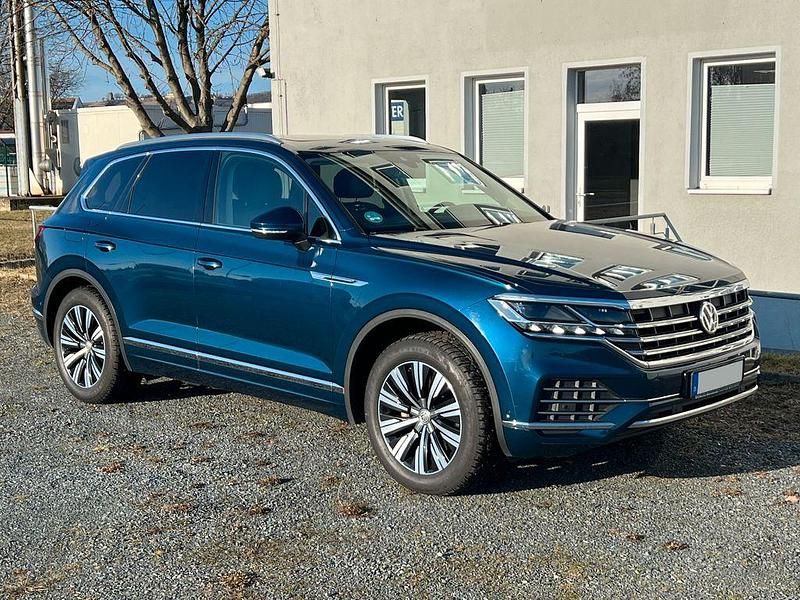Gebraucht VW Touareg 286 PS (210 kW) 2018 Blau SUV