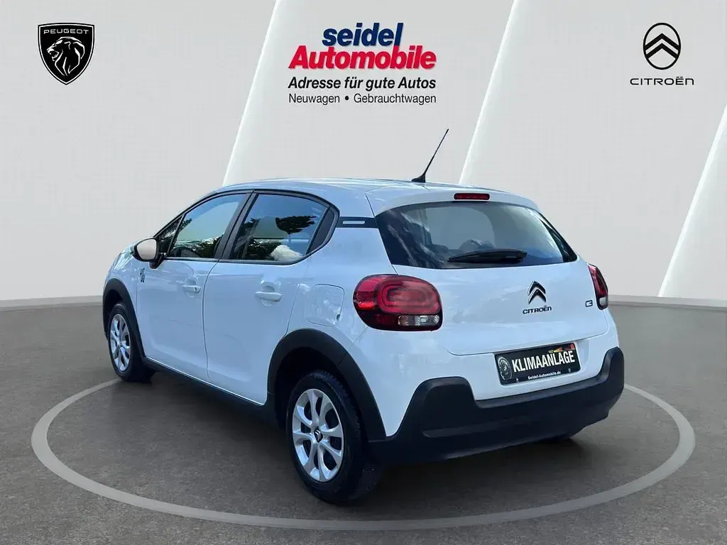 Usado Citroën C3 PureTech 83 CV (61 kW) 2024 Blanco Berlina
