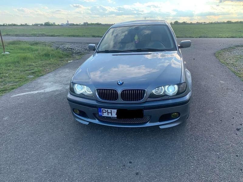 Gebraucht 2004 BMW 330 Sport Line Kombi | 6.000 € (Guter Preis) - Bild 1/4
