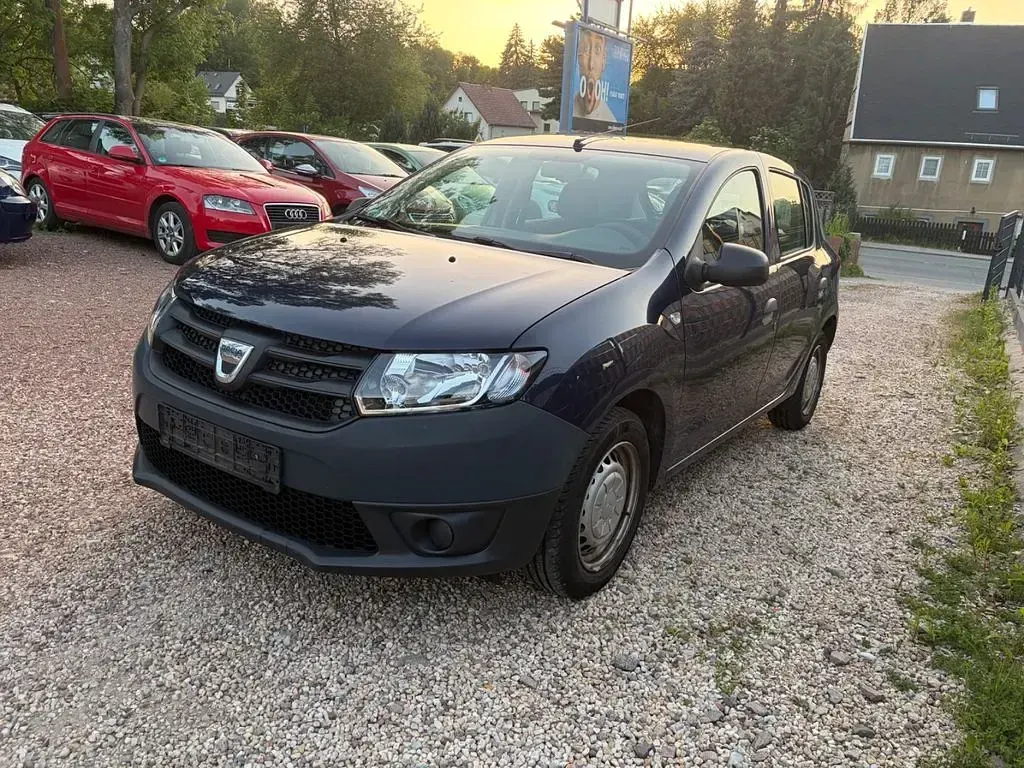 Gebraucht Dacia Sandero 75 PS (55 kW) 2015 Blau Limousine