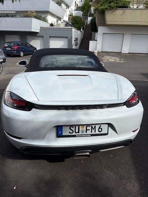 Gebraucht Porsche Boxster 300 PS (220 kW) 2022 Weiß Cabrio