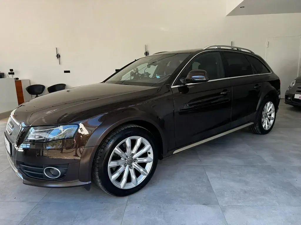 Gebraucht Audi A4 Allroad Sport 239 PS (175 kW) 2010 Teakbraun metallic Kombi
