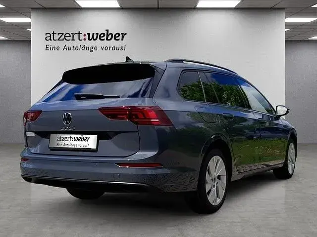 Neu VW Golf VIII Life 150 PS (110 kW) 2026 Delfingrau metallic Kombi
