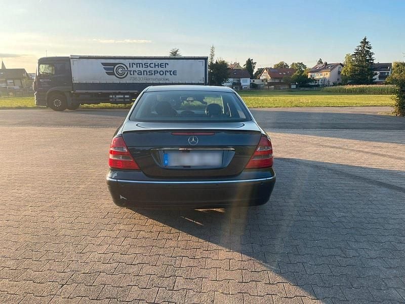 Gebraucht Mercedes E320 Elegance 224 PS (164 kW) 2004 Limousine
