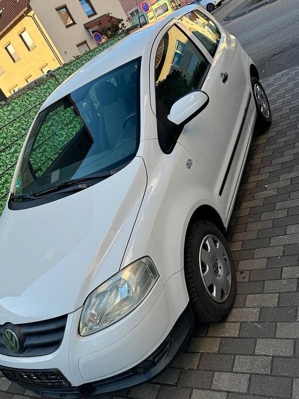 Usata VW Fox 55 CV (40 kW) 2008 Bianco Utilitaria