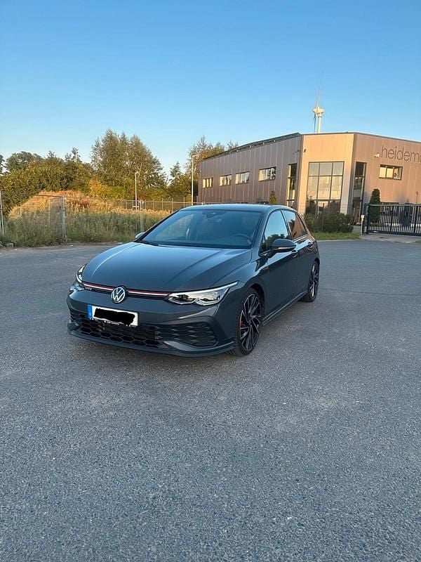 Gebraucht VW Golf VIII GTI Clubsport 300 PS (220 kW) 2022 Grau Kleinwagen