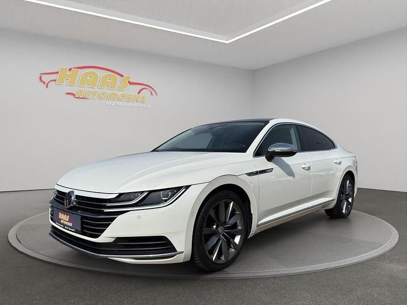 Gebraucht VW Arteon Elegance 239 PS (175 kW) 2018 Weiß Kleinwagen