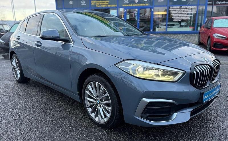 Gebraucht BMW 120 Luxury Line 190 PS (139 kW) 2022 Grau Kleinwagen