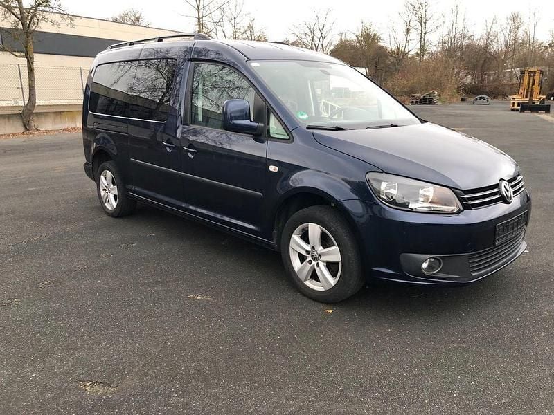 Gebraucht VW Caddy Maxi Comfortline 102 PS (75 kW) 2015 Blau Van / Kleinbus