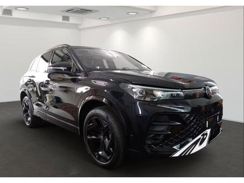 Schwarz Gebraucht 2024 VW Tiguan R-line SUV | 34.590 € - Bild 1/4