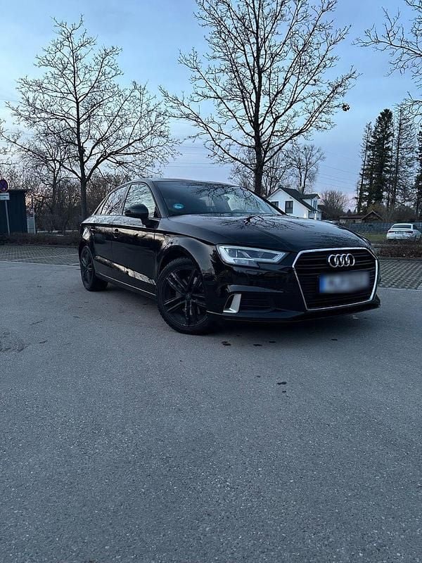 Gebraucht Audi A3 S-Line 150 PS (110 kW) 2019 Schwarz Limousine