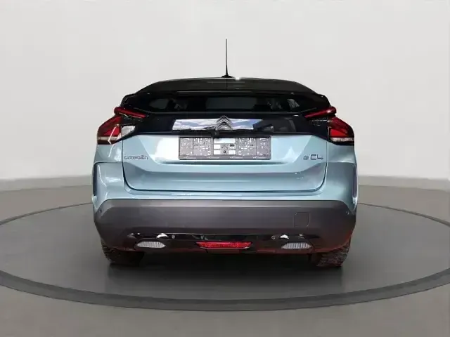Gebraucht Citroën e-C4 Feel 73 kW (100 PS) 2022 Blau Limousine