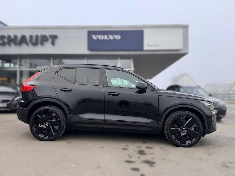 Gebraucht Volvo EX40 Plus 300 kW (408 PS) 2024 Schwarz SUV
