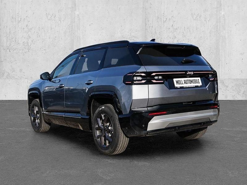 Gebraucht Jeep Compass 147 PS (108 kW) 2026 Grau SUV