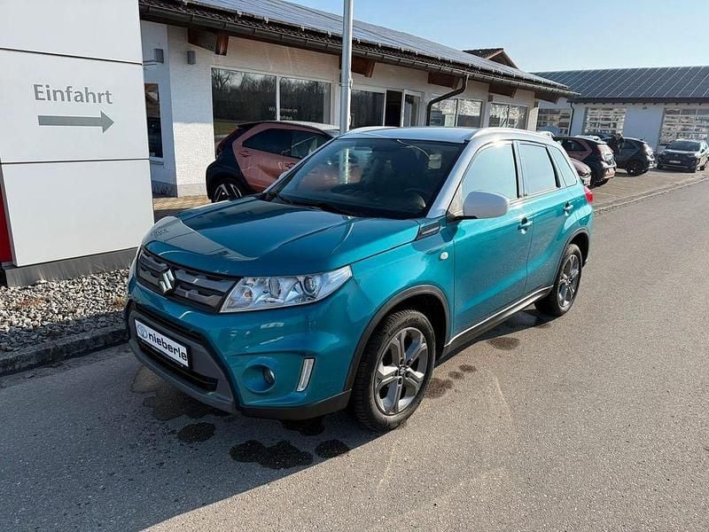 Gebraucht Suzuki Vitara Club 120 PS (88 kW) 2016 Blau SUV