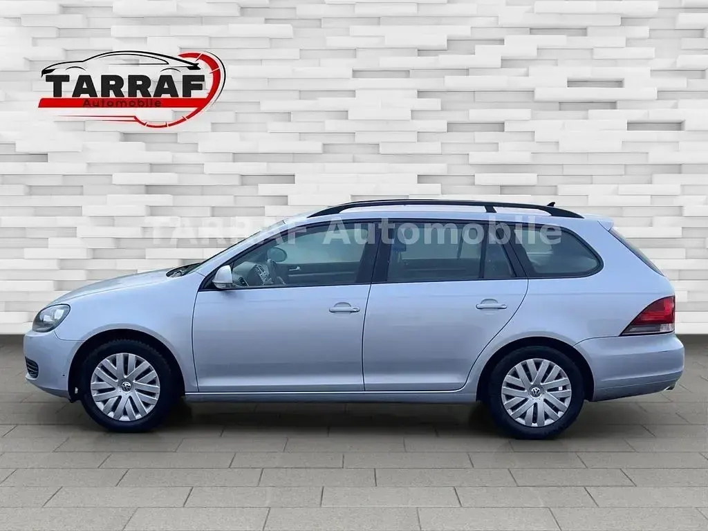 Second-hand VW Golf VII Trendline 105 CP (77 kW) 2012 Argintiu Break