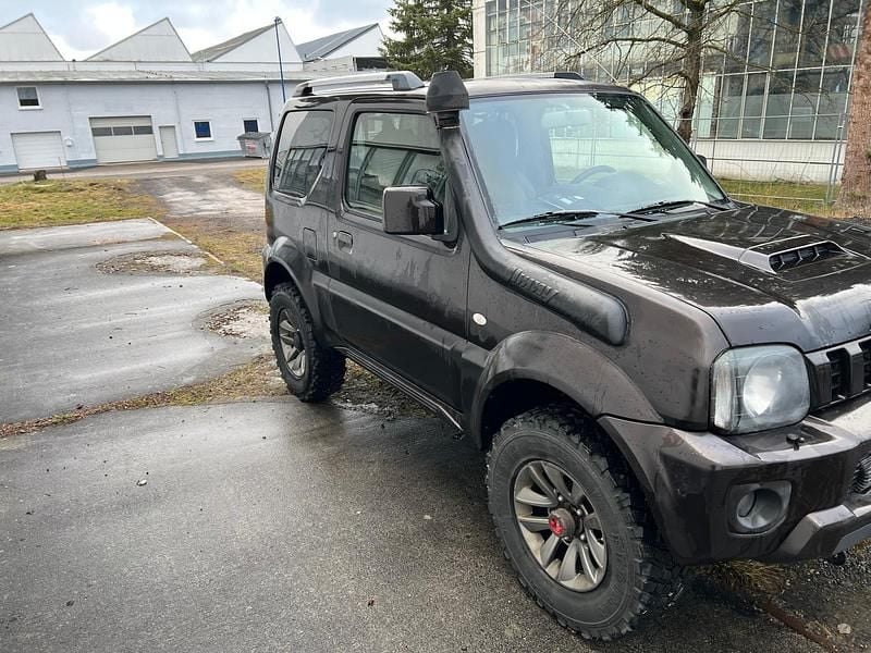 Gebraucht Suzuki Jimny 86 PS (63 kW) 2015 Braun SUV