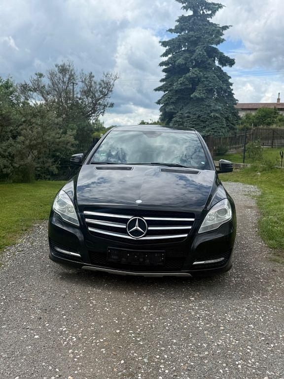 Gebraucht Mercedes R350 265 PS (194 kW) 2011 Schwarz Van / Kleinbus