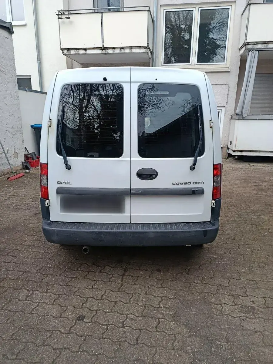 Occasion Opel Combo 75 ch (55 kW) 2010 Blanc Monospace