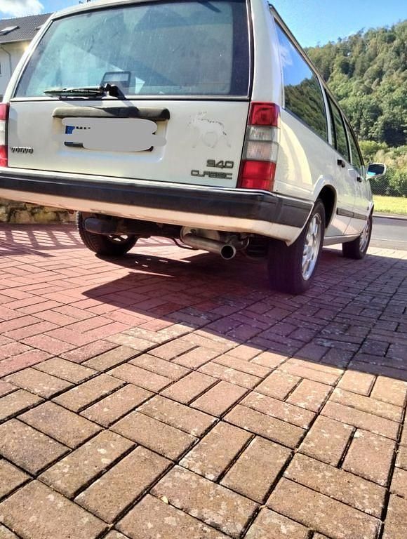 Weiß Gebraucht 1998 Volvo 940 Standard Limousine | 15.000 € - Bild 1/1