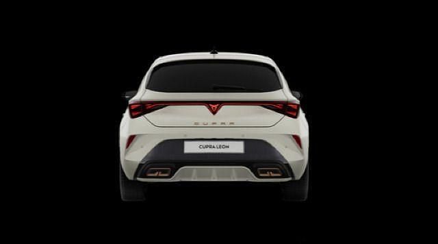 Neu Cupra Leon 204 PS (150 kW) 2025 Glacial weiß metallic Limousine