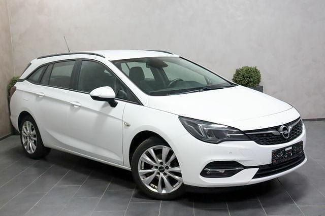 Gebraucht Opel Astra Edition 105 PS (77 kW) 2021 Schneeweiss Kombi