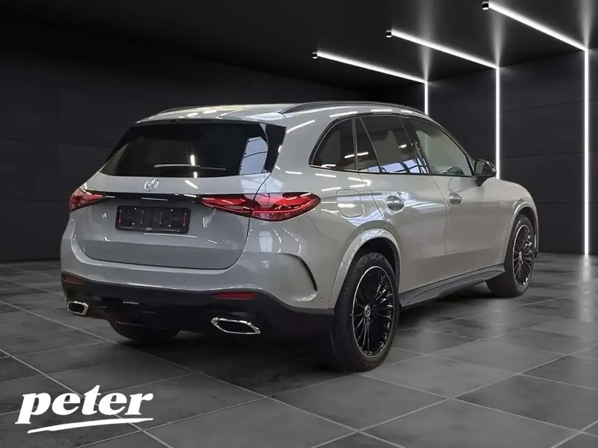 Gebraucht Mercedes GLC450 Style 367 PS (269 kW) 2025 Grau SUV