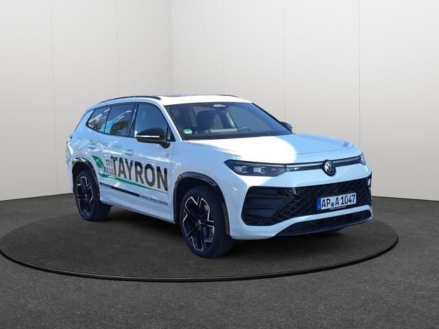 Gebraucht VW Tayron R-line 272 PS (200 kW) 2025 Weiss SUV