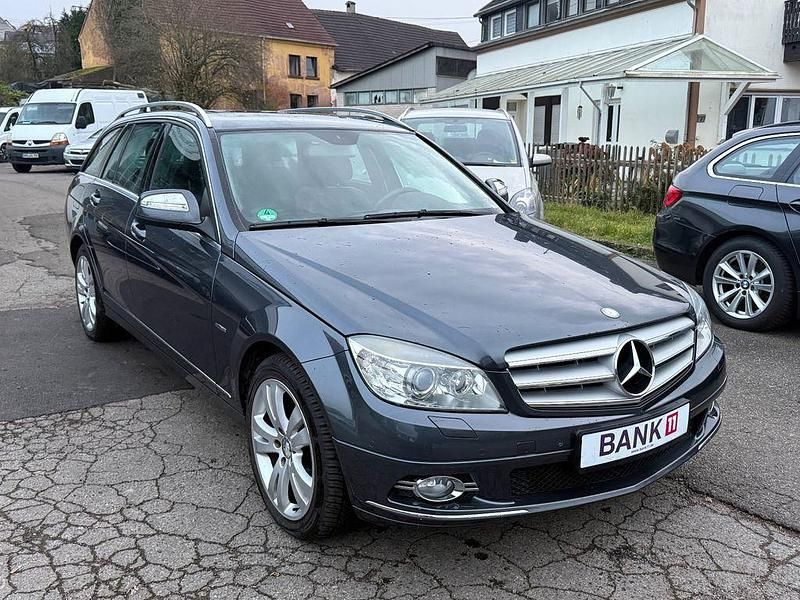 Grau Gebraucht 2008 Mercedes C180 Kombi | 8.999 € (Teuer) - Bild 1/4