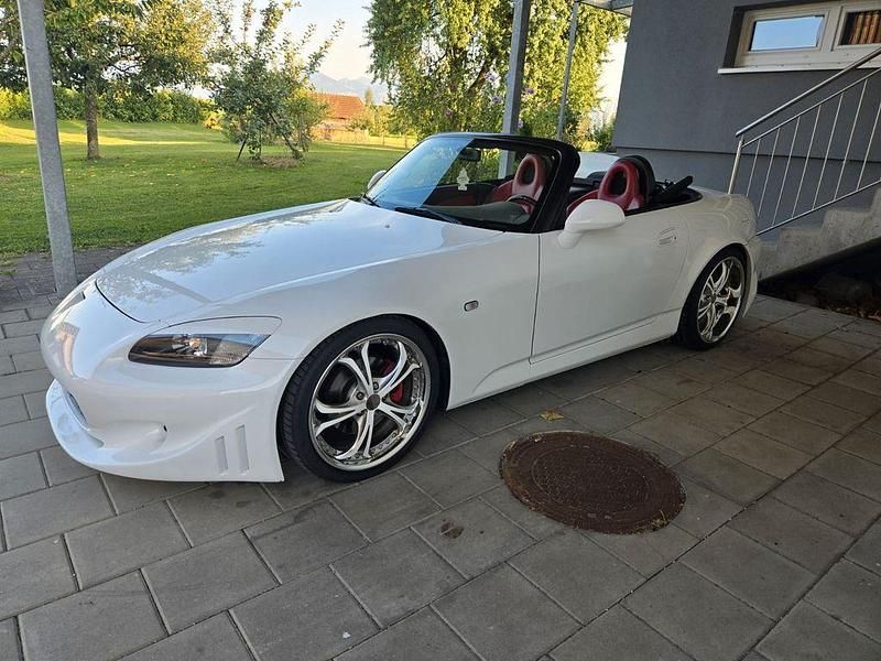 Weiß Gebraucht 2000 Honda S 2000 S Cabrio | 35.000 € (Etwas zu teuer) - Bild 1/4