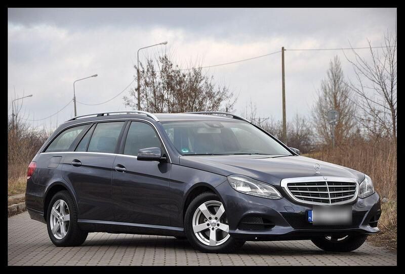 Blau Gebraucht 2014 Mercedes E300 Kombi | 7.499 € (Superpreis) - Bild 1/4
