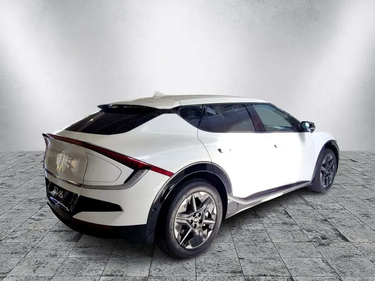 Neu Kia EV6 Earth 167 kW (228 PS) 2025 Snow white pearl SUV