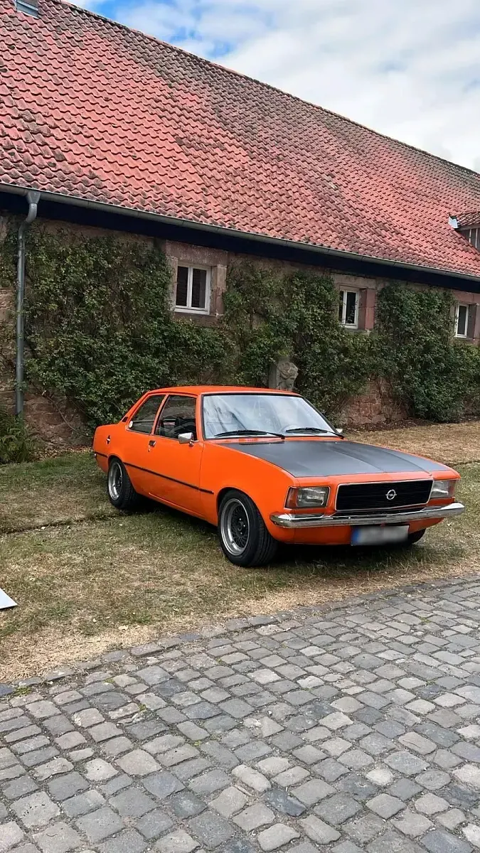Gebraucht Opel Rekord 101 PS (74 kW) 1977 Orange Limousine