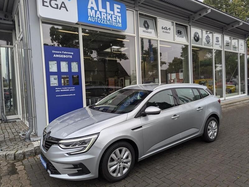 Silber metallic Gebraucht 2022 Renault Mégane IV Business Coupé | 22.880 € (Fairer Preis) - Bild 1/4