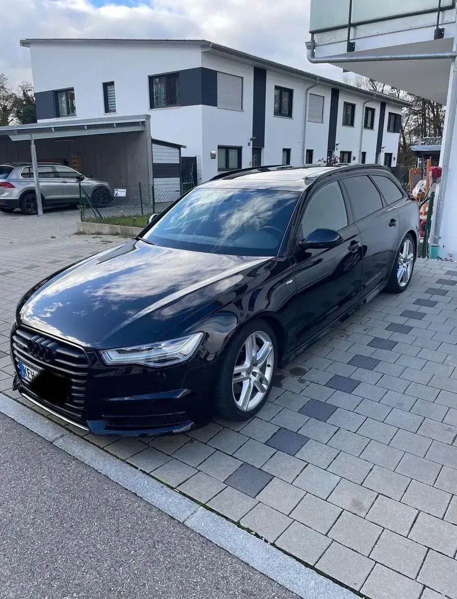 Gebraucht Audi A6 S-Line 218 PS (160 kW) 2015 Schwarz Kombi