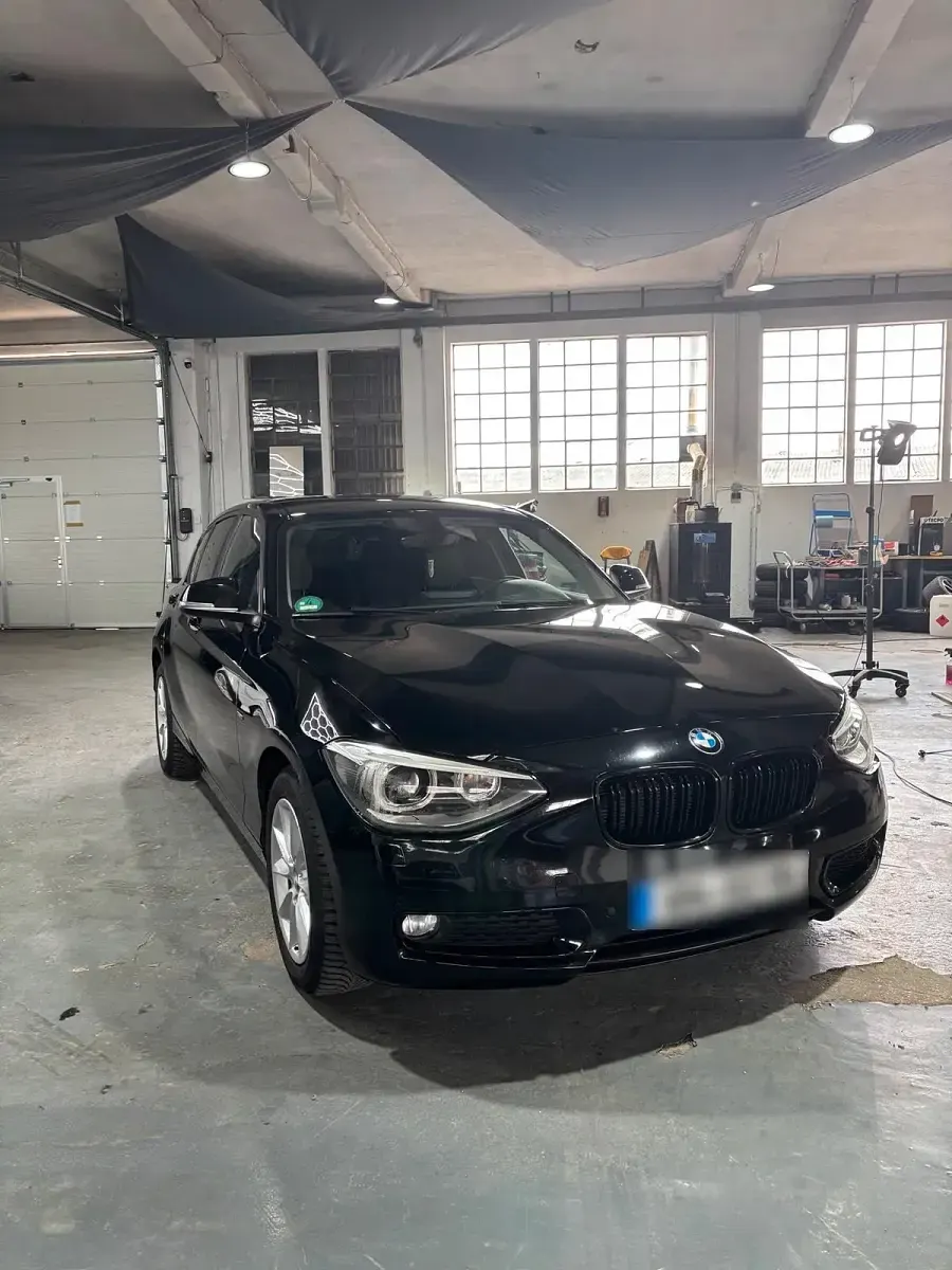 Gebraucht BMW 116 136 PS (100 kW) 2013 Schwarz Kleinwagen