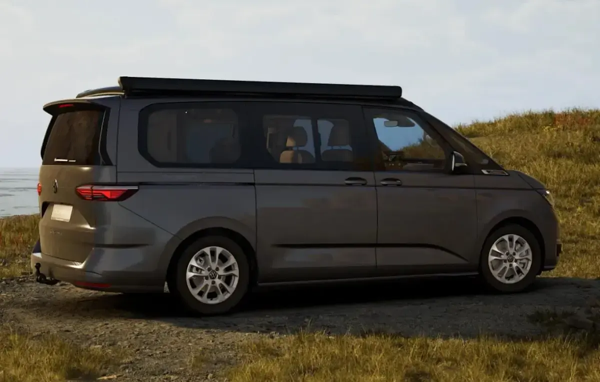 Neu VW T7 California 150 PS (110 kW) 2026 Indiumgrau metallic / dach: schw Van
