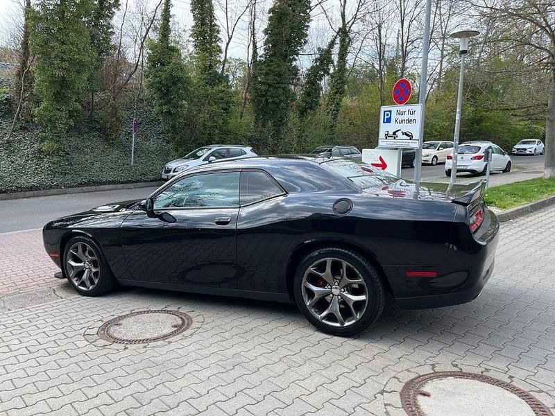 Używany Dodge Challenger SXT 309 KM (227 kW) 2015 Czarny Coupe