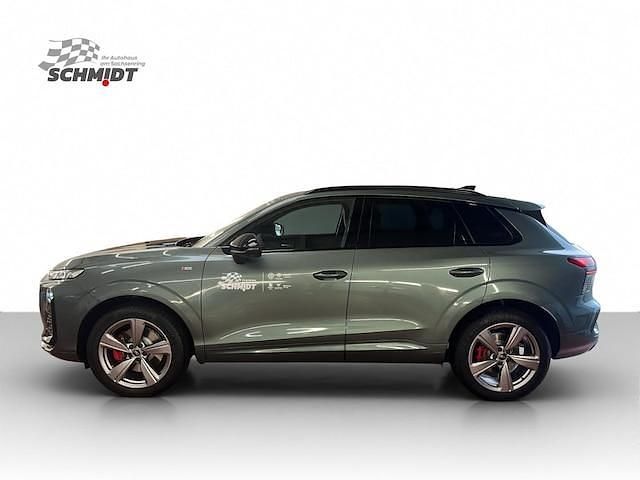 Gebraucht Audi Q3 Ambiente 265 PS (194 kW) 2026 Salbeigrün metallic SUV