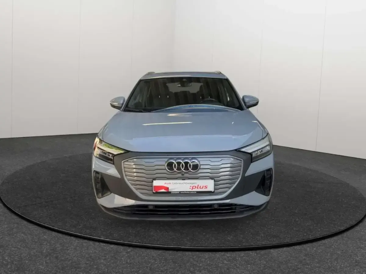 Gebraucht Audi Q4 e-tron Comfort 125 kW (170 PS) 2023 Grau SUV