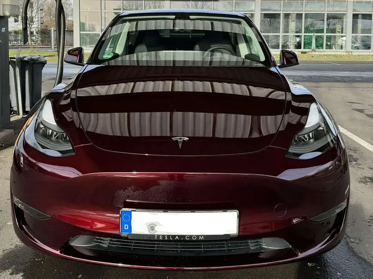 Gebraucht Tesla Model Y 378 kW (514 PS) 2023 Rot SUV