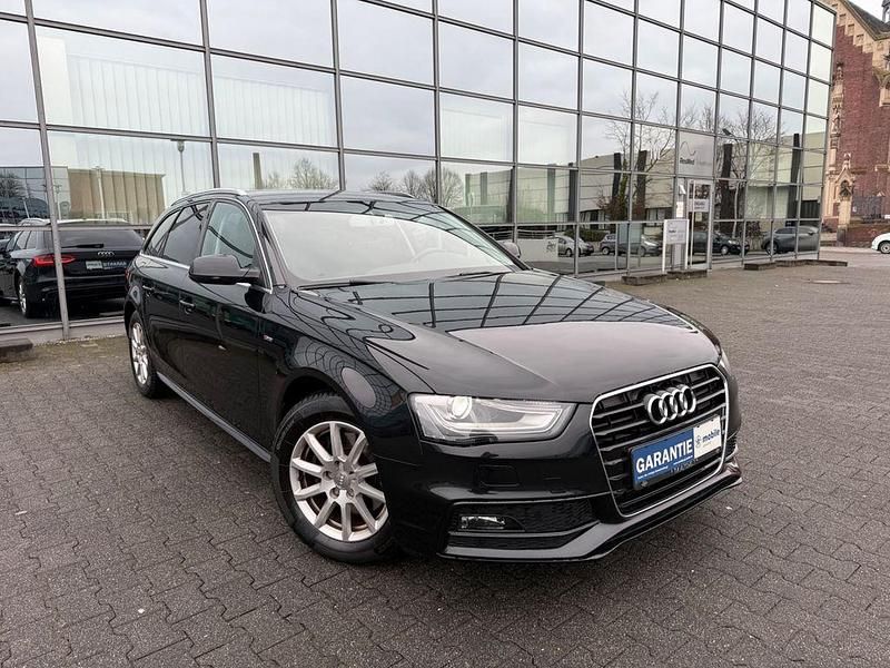 Gebraucht Audi A4 Attraction 170 PS (125 kW) 2014 Schwarz Kombi