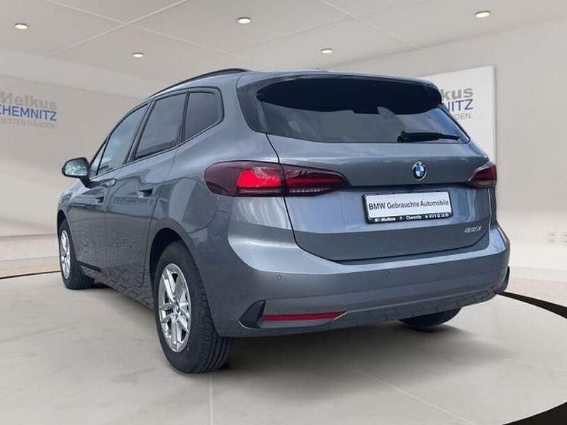 Gebraucht BMW 220 Shadowline 156 PS (114 kW) 2025 Grau Van / Kleinbus