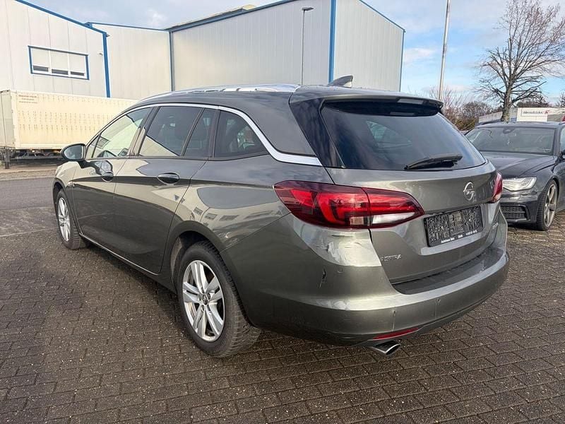 Gebraucht Opel Astra Dynamic 160 PS (117 kW) 2016 Grau Kombi