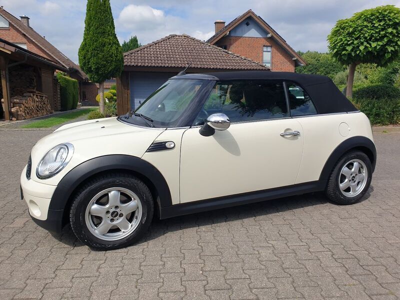 Pepper white Gebraucht 2009 Mini Cooper Cabriolet Cabrio | 9.300 € (Fairer Preis) - Bild 1/4