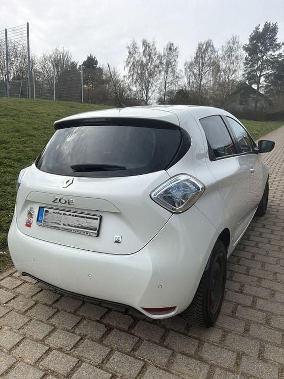 Gebraucht Renault Zoe Intens 64 kW (88 PS) 2014 Weiß Kleinwagen