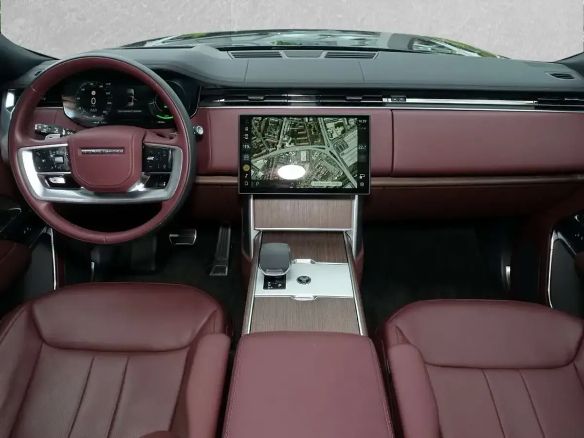Gebraucht Land Rover Range Rover HSE 466 PS (342 kW) 2025 Schwarz SUV